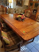 NICE COUNTRY TABLE AND CHAIRS - CAPTAIN * 6 TOTAL
