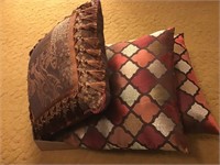 3 decorative throw pillows