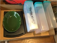 Storage containers, trays & dish