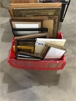 TOTE OF PICTURE FRAMES
