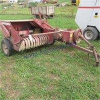 International 46 square baler for parts