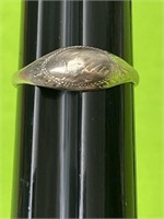 Sz.8 Sterling Silver Ring 1.07 Grams