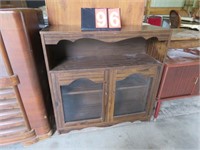 CABINET WITH DOORS - BRING HELP TO REMOVE