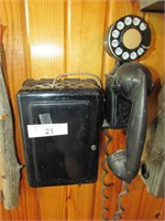 Vintage Western Electric Rotary Telephone