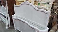 FULL SIZE FRENCH STYLE BED W/RAILS