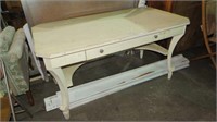 WHITE PAINTED COMPUTER DESK W/KEYBOARD DRAWER