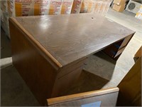 Set of 2 Wood desks Jofco brand