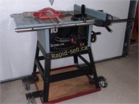 Delta 10" Table Saw