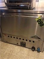 Castle Gas Pizza Oven + Pizza Display/Warmer