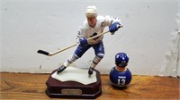 Mat Sundin Figurine NHL 7inLx4inWx8inH + Wobble