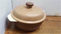 Denby Casserole Dish + Lid 9 1/2inAx3 1/2inD