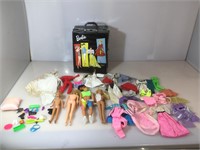 Barbie Carry Case with 3 figures inc A