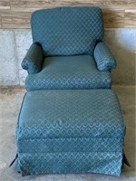 Living chair w/ matching wheeled ottoman
