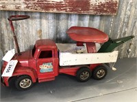 Buddy L Sit-n-Ride tow truck, 26" (1940-50)