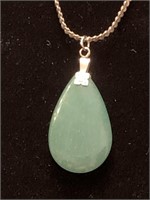 18 INCHES 925 SILVER NECKLACE W/ GREEN JADE