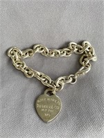 AUTHENTIC TIFFANY & CO STERLING HEART TAG BRACELET