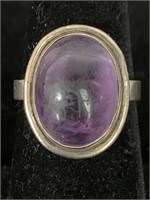 STERLING OVAL PURPLE STONE TYPE RING