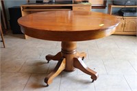 45" Round Oak Table