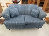 Love Seat (59" x 32" x 35") *blue