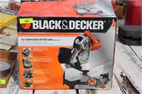 Black & Decker 10" Compound Miter Saw