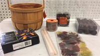 Assorted Fall Decor/Crafting Supplies