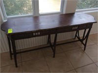 Large Wicker Table