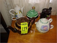 5 Tea Pots