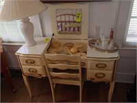 Vanity w/ Chair, Vintage Dresser Set, Lamp, 2 pics