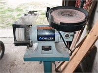 Delta grinder/ sander on stand