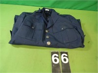 Coat Size 42 Regular