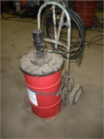 Pneumatic Grease Pump w/ Dolly
