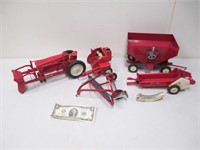 Lot of Vintage Tru-Scale Farm Toys & Accessories