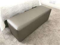 FAUX LEATHER BENCH