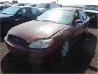 2005 Ford Taurus 1FAFP56235A252862 Red