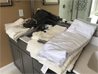 16PC ASSORTED TOWELS