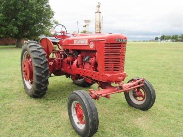 10/21 Collector Cars - Collector Tractors