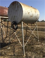 500 Gallon Steel Fuel Tank and Stand