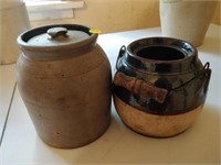 2 primitive pottery jugs 6x11''