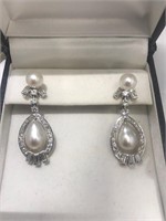 DIAMOND / PEARL EARRINGS - PLATINUM SETTINGS (7