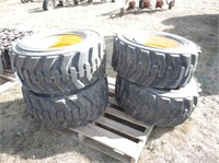 (4) Extremedge 14 x 17.5 Tires & Rims #