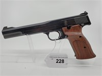 Smith & Wesson Model 41