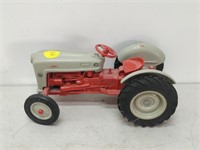 Ford diecast tractor- 1986 special edition Golden