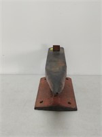 vintage cast iron anvil - heavy