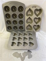 Wilton Mini Bundt Cake Pan, Nordic Ware Mini