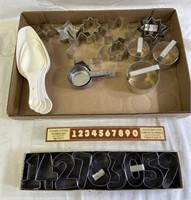 Cookie Cutters, Biscuit Cutters, Measuring Scoops