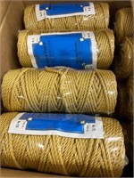 Two boxes macramé twine, information in pictures