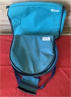 2 Pyrex Portable insulated bags