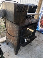 Wood Burning Stove w/ Fan & Deer Stand