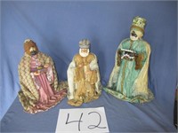 3 Wise Men / 13' - 17" tall