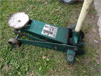 1 1/2 Ton Floor Jack